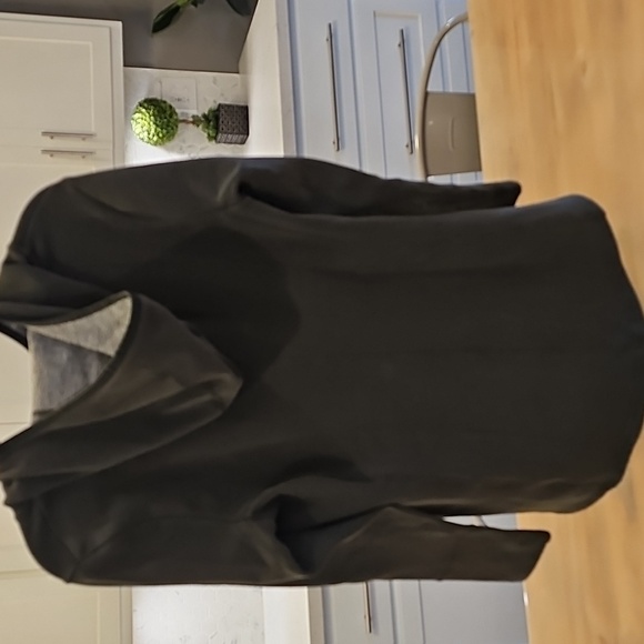 Title Nine Olive Green Pullover Hoodie - Picture 6 of 13